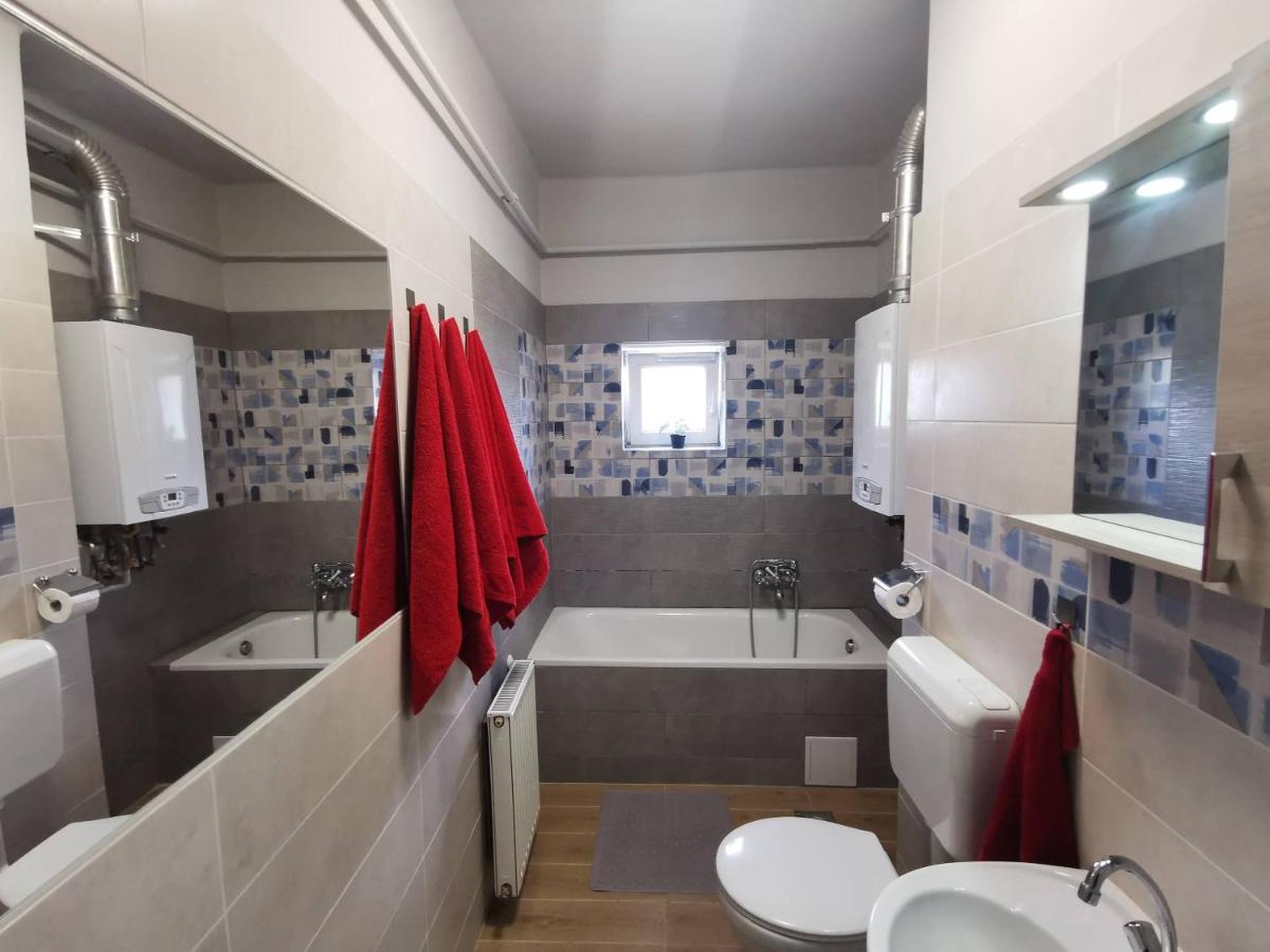 Smart Szallas Apartman Miskolc Exterior foto